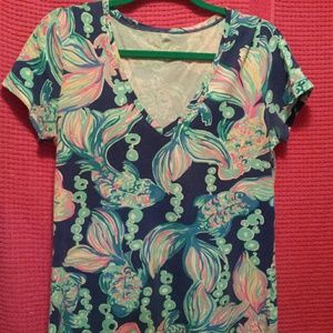 SOLD *********  Lilly Pulitzer Top M